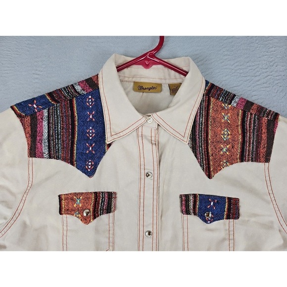 Wrangler Aztec Pearl Snap Button Up Shirt Womens Medium Cream South Western Yoke - Picture 3 of 10